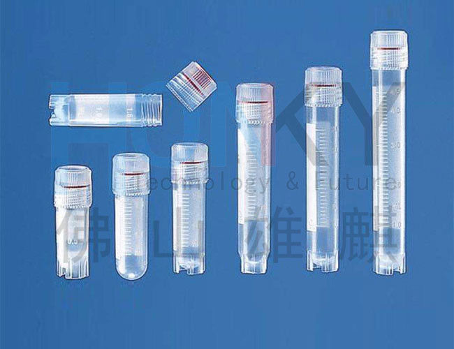 2400Bph Pequena garrafa máquina de enchimento e tampa de escritório máquina de enchimento de escritório com bomba de cerâmica para enchimento de pequenos perfumes